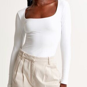 Abercrombie & Fitch Soft Matte Seamless Long-Sleeve Tuckable Squareneck Top